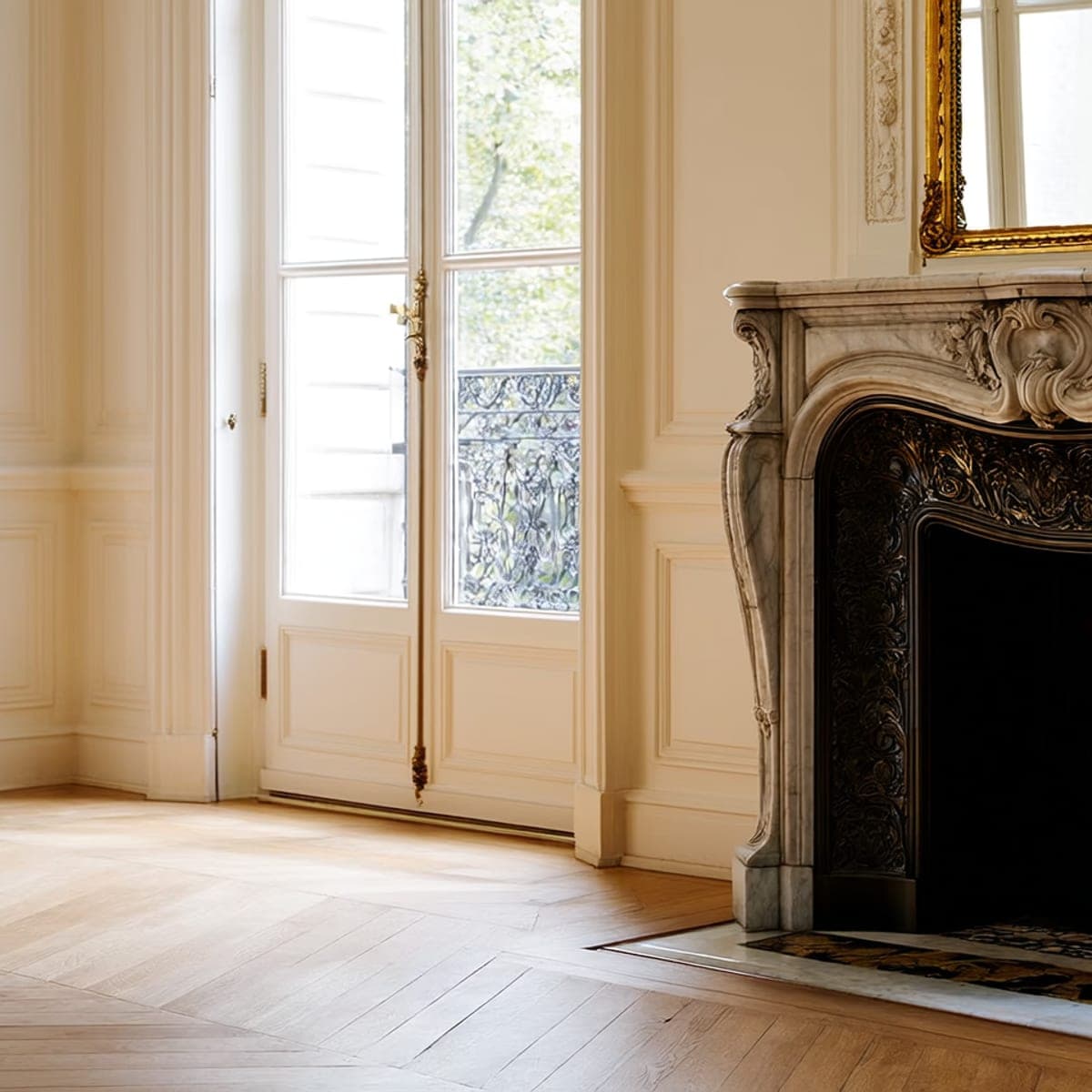 Voir nos cheminées de style Louis XV