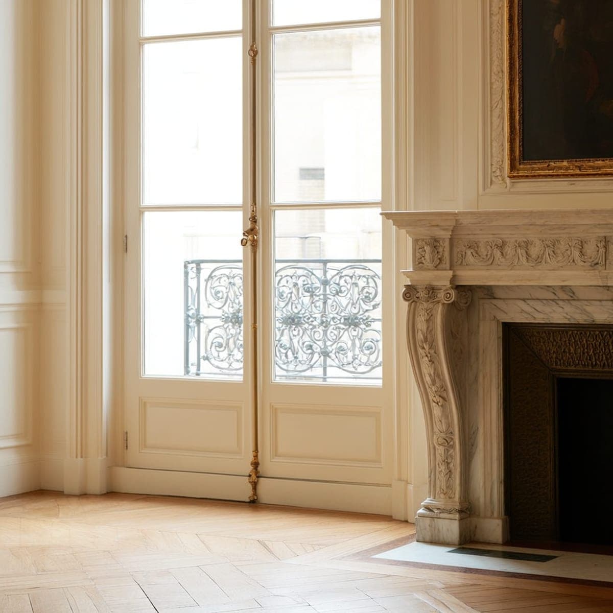 Voir nos cheminées de style Empire et Restauration
